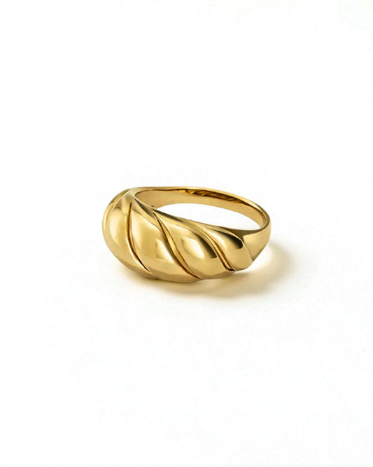Ondulée Ring